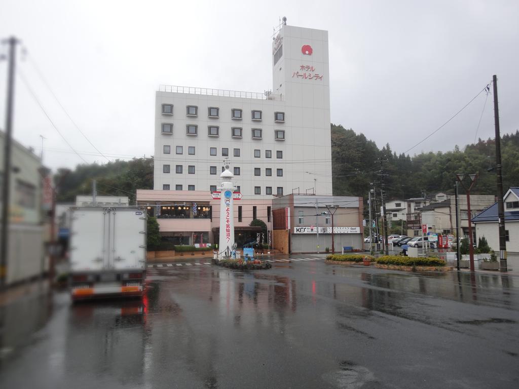 気仙沼駅の前のホテル