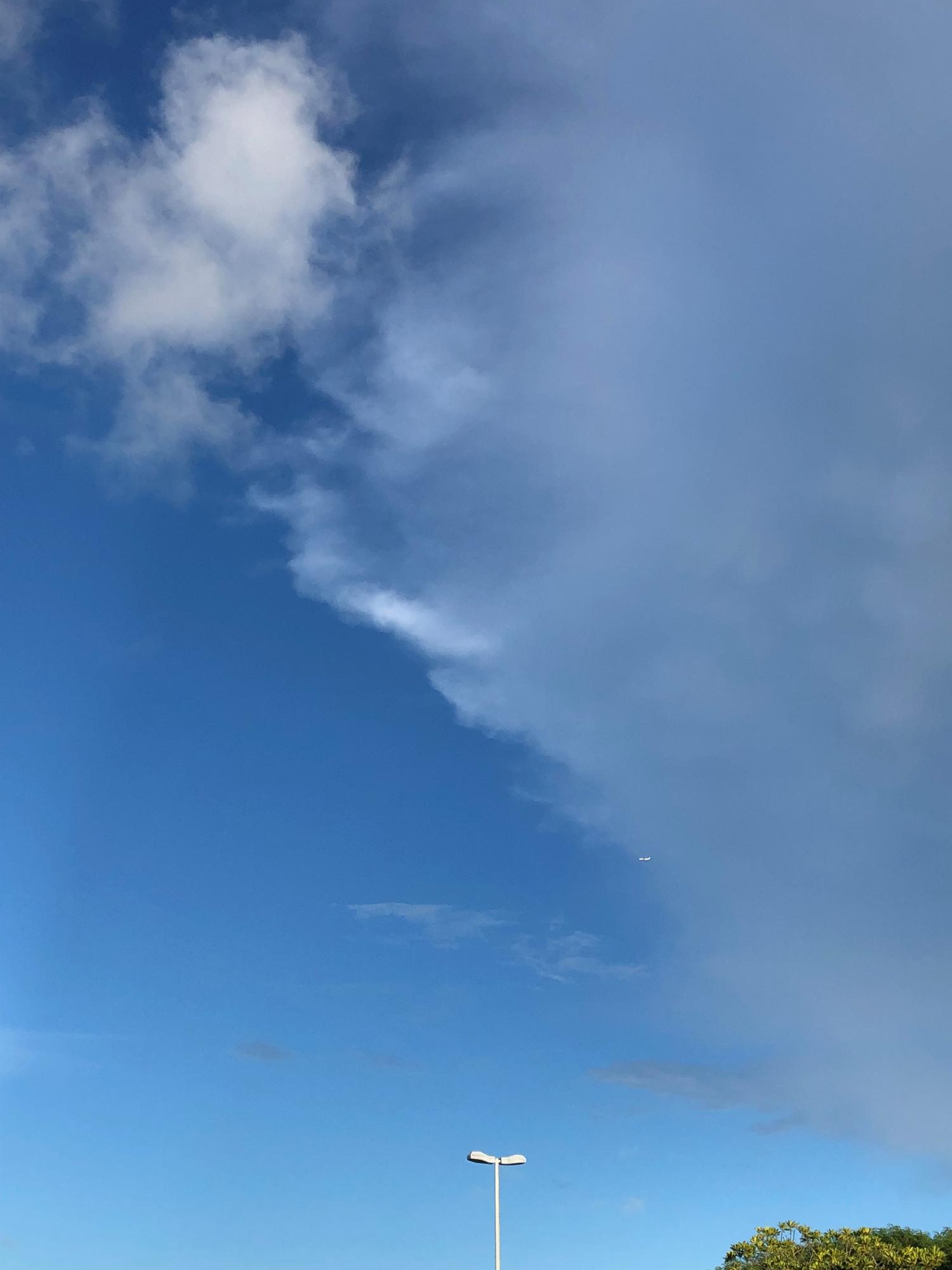 イェスタディの１８時２３分