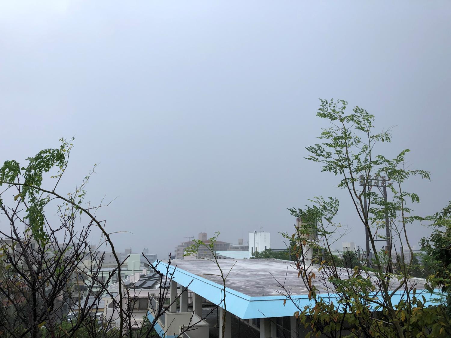 イェスタディの１５時２１分激しい雨