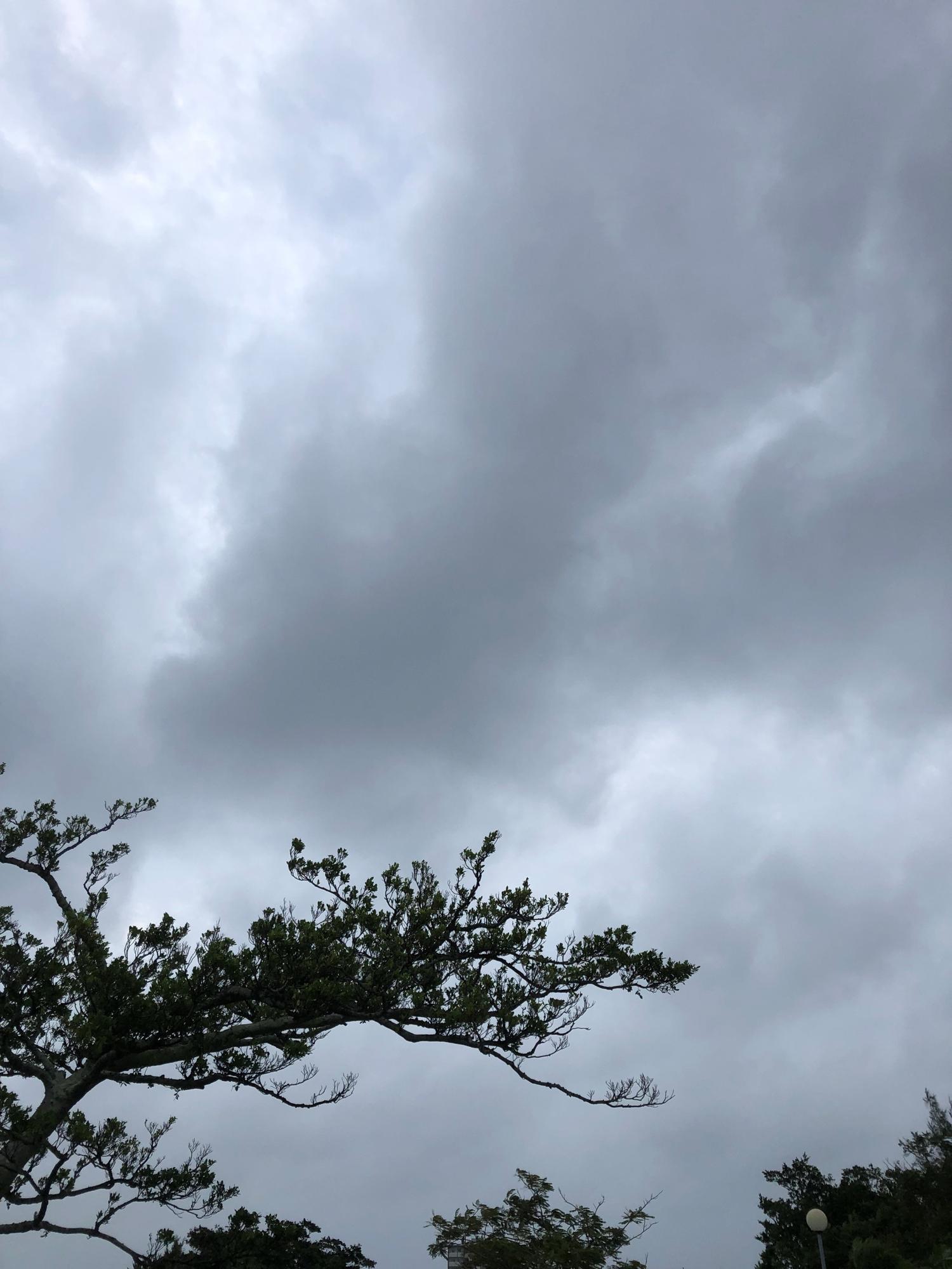 イェスタディの１７時１４分