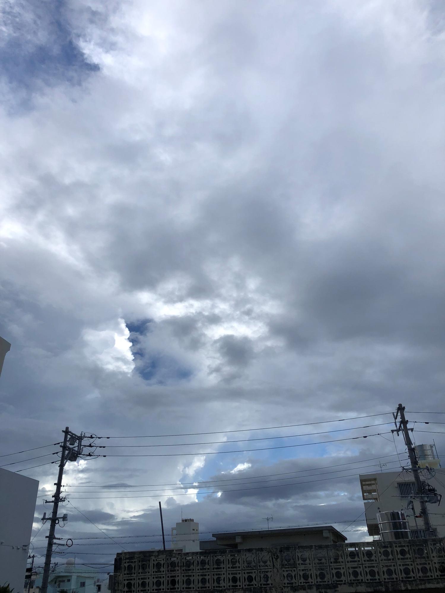 イェスタディの１５時４４分