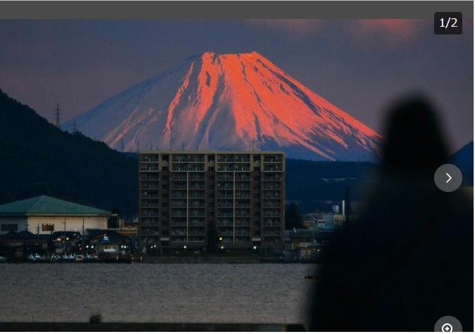 いつか見た光景に似た赤富士