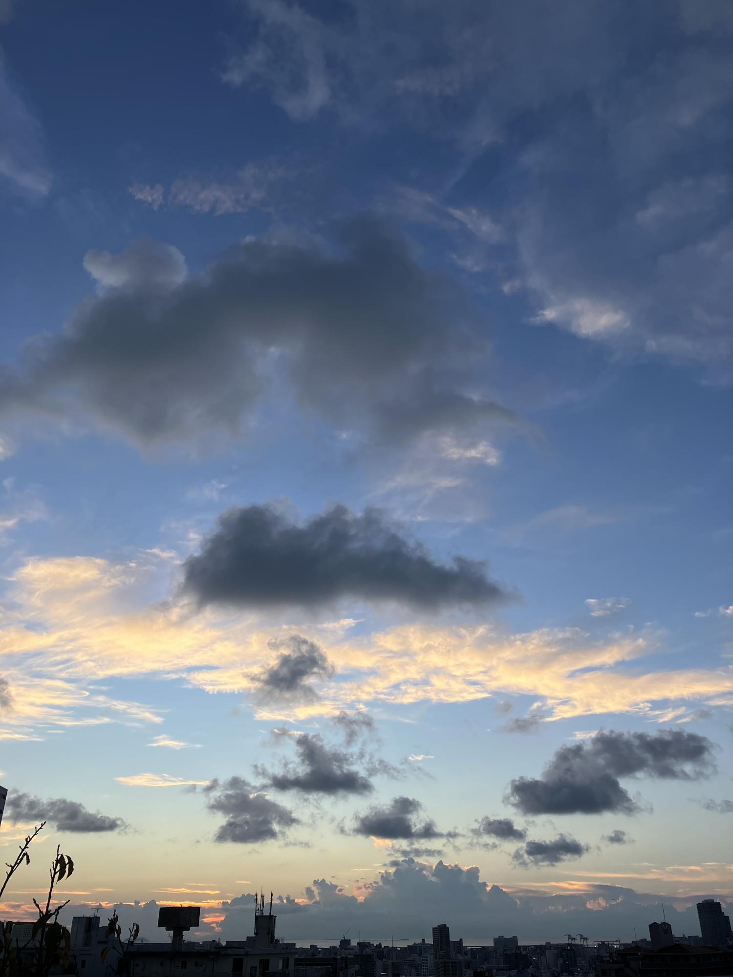 日没　１８時５２分　太陽は沈んでいた