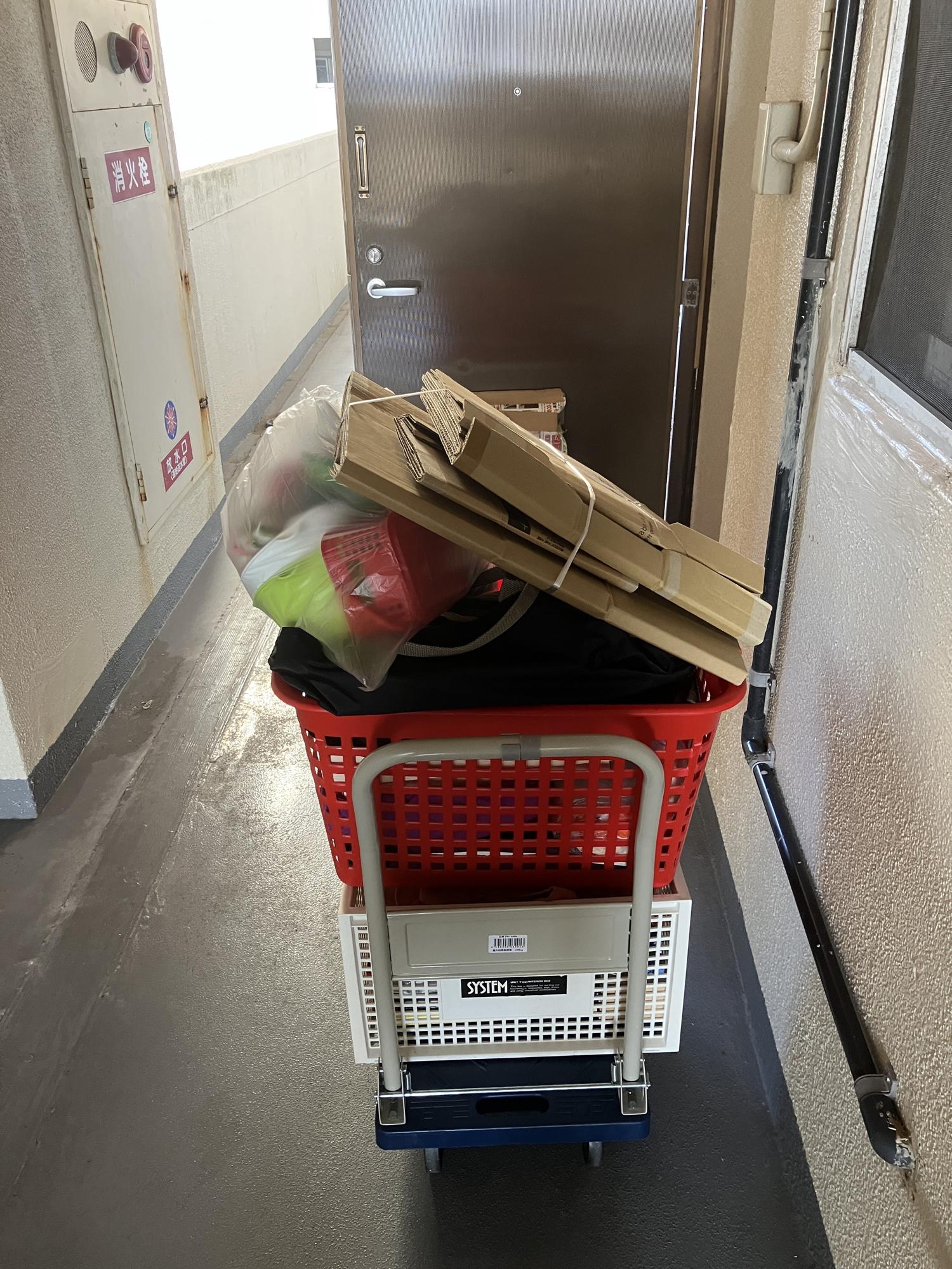 １５時５３分　荷物はまだある
