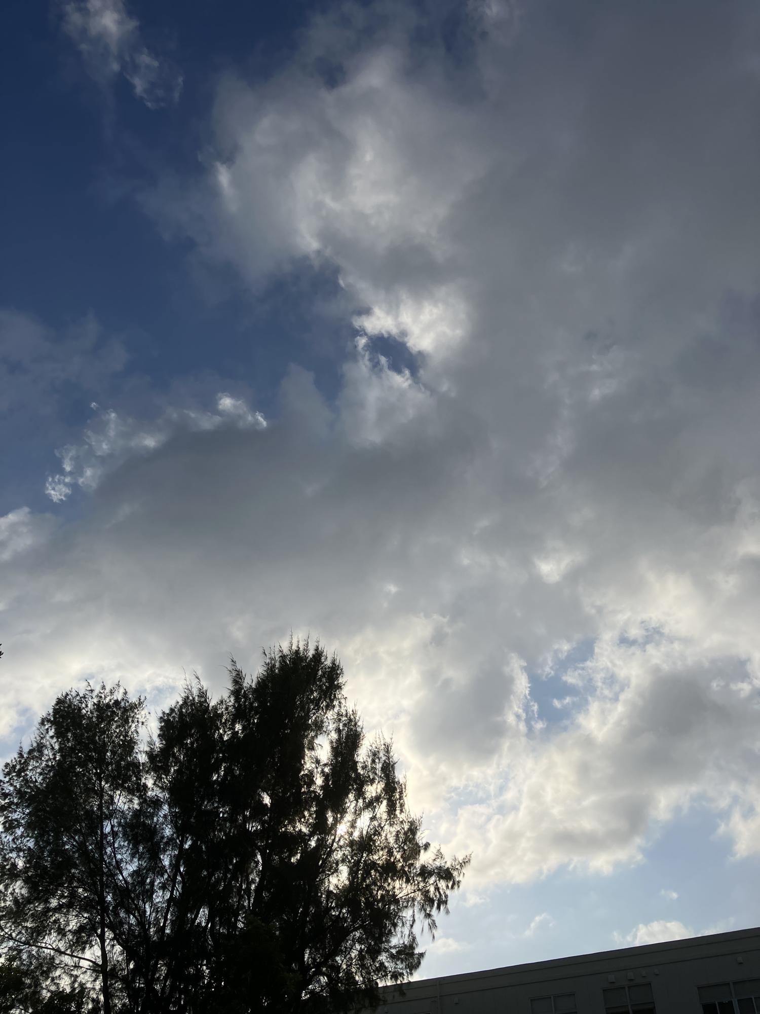 イェスタディの１６時０１分