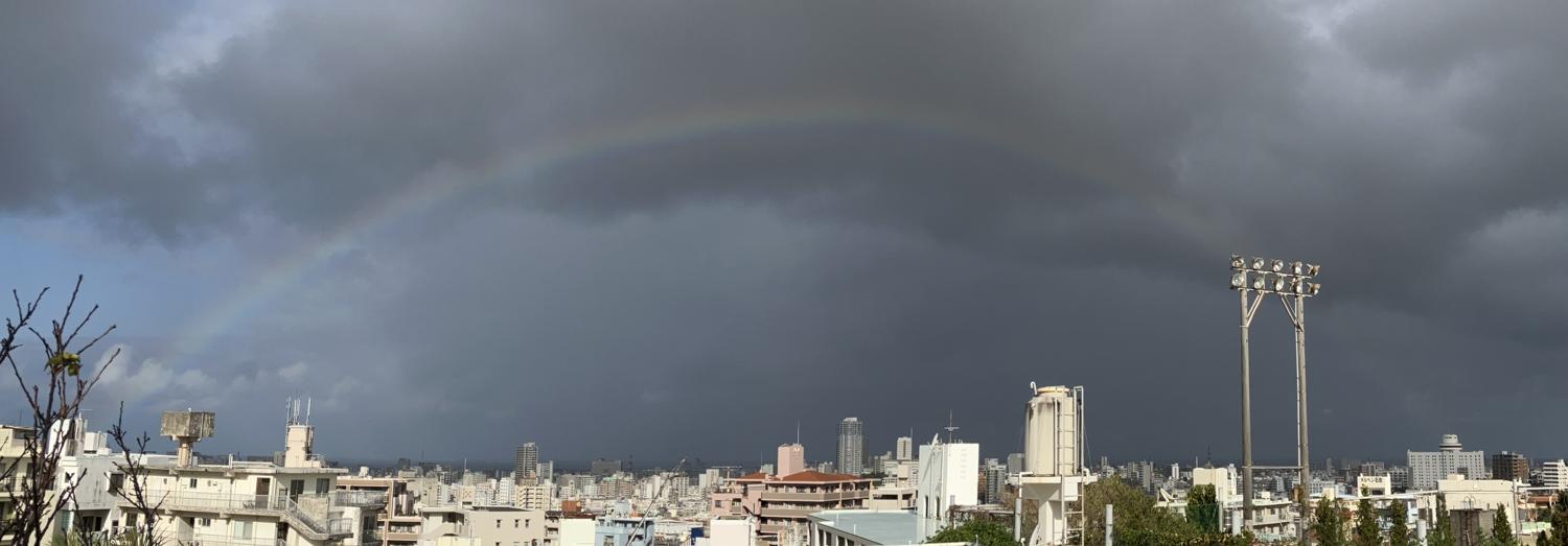 今朝の９時３２分　虹