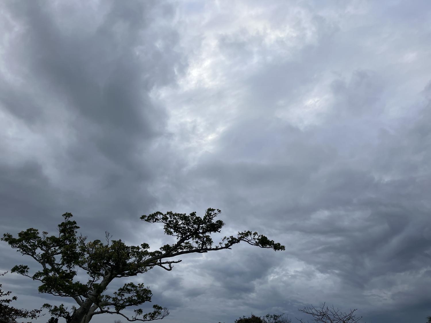 イェスタディの１７時１６分