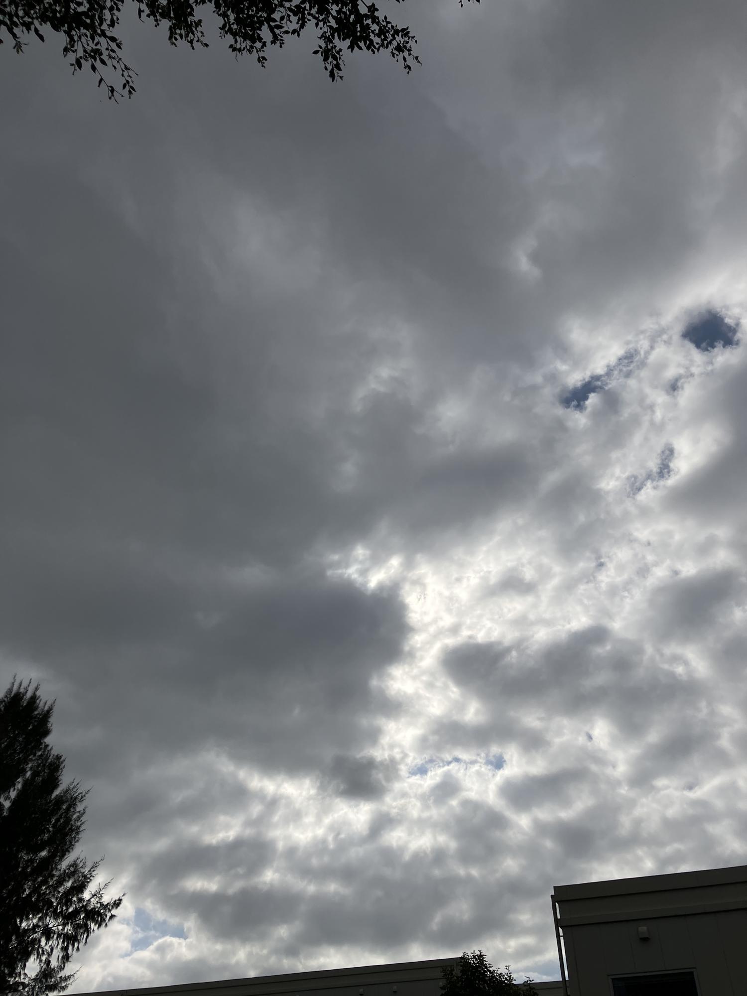 イェスタディの１６時０２分