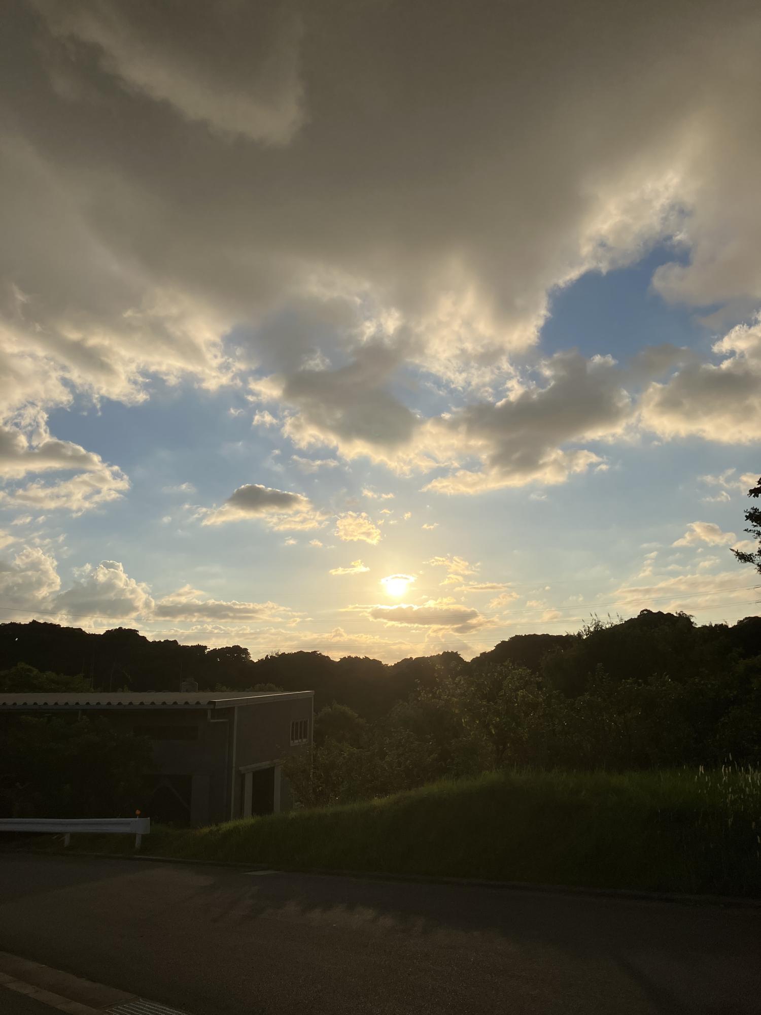 イェスタディの１７時３９分